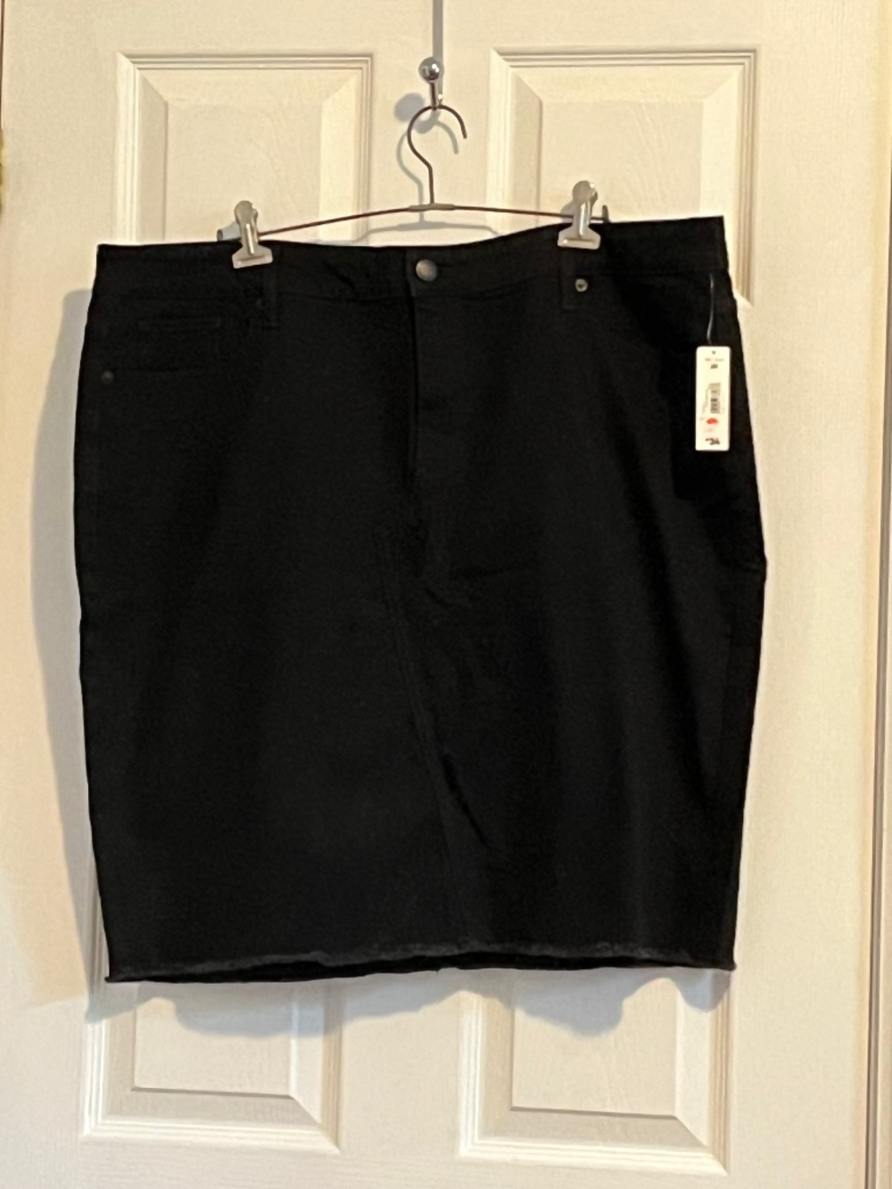 Black stretch denim skirt NWT